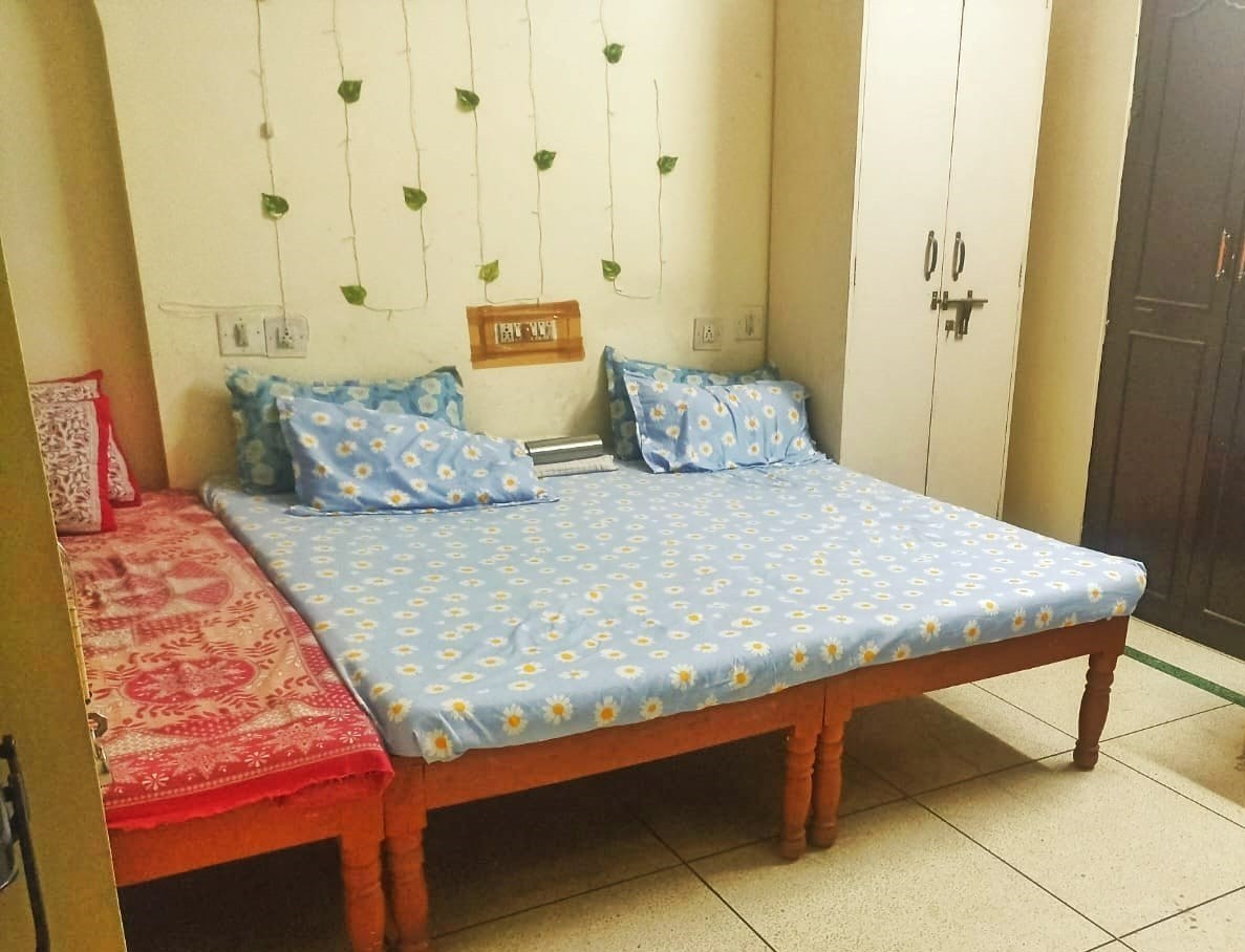 "Basera Girls PG - Best Girls Hostel & PG For Safe & Comfortable Stay In Malviya Nagar Jaipur"